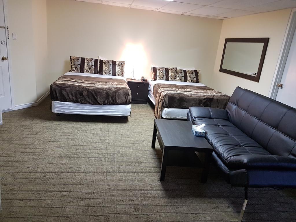 Parkway Motel & European Lodges Pincher Creek Εξωτερικό φωτογραφία