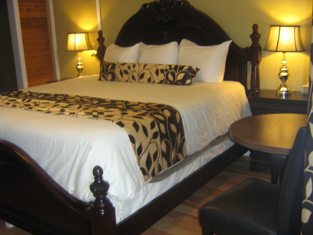 Parkway Motel & European Lodges Pincher Creek Εξωτερικό φωτογραφία