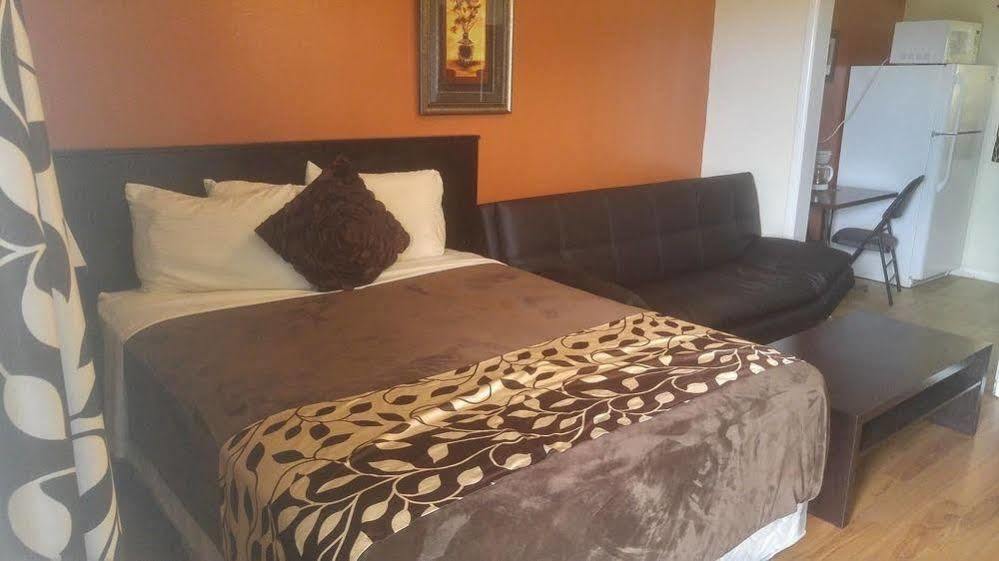 Parkway Motel & European Lodges Pincher Creek Εξωτερικό φωτογραφία